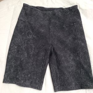 7" Biker Shorts - Zella - L
